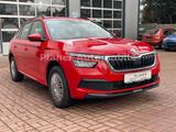Skoda Kamiq Active 1. Hand Sitzh. LED HU + Service neu - Skoda Kamiq: Active