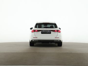 Mercedes E 200 - 5