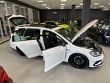 Volkswagen Golf VII Variant R 4Motion|Gepfeffert|Motec|Pano - Volkswagen Golf: Kombi, 4motion