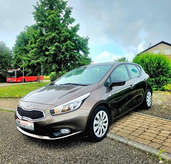 Kia cee'd / Ceed *Hu/Au neu*Scheckheft*Allwetter*