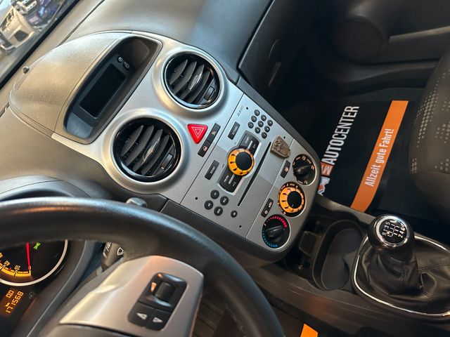 Opel Corsa D Satellite