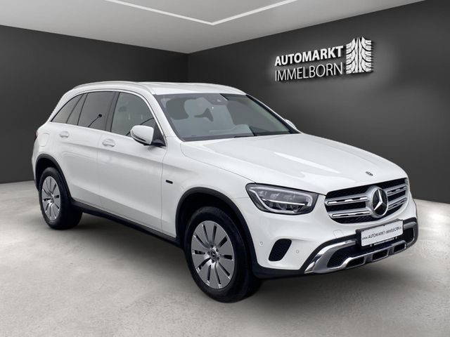 Mercedes-Benz GLC 300 e 4Matic LED*Navi*AHK*Distro*TW*DAB*18