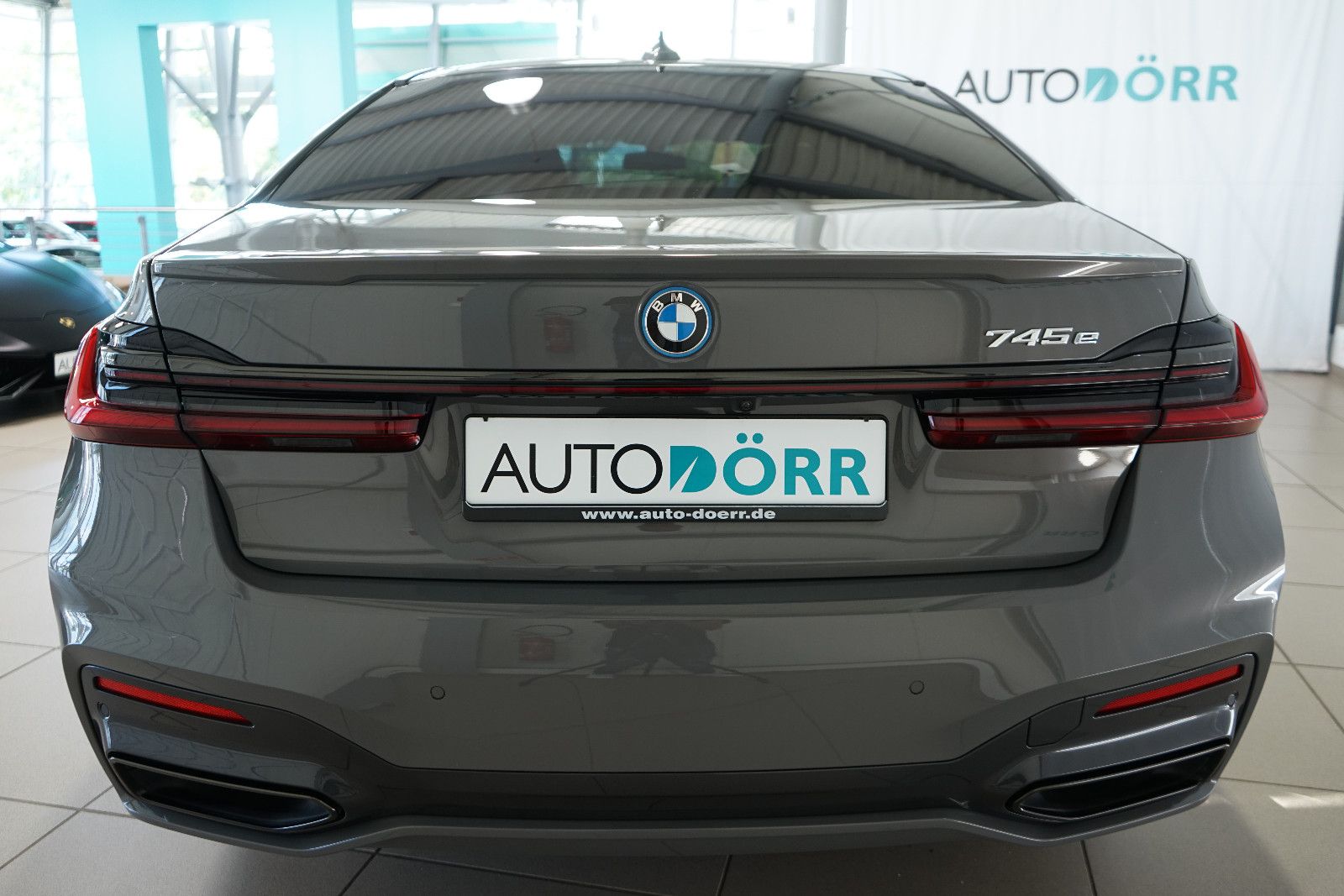BMW 745e M Sport Massage H K FondEntertainm. Luft foto 4