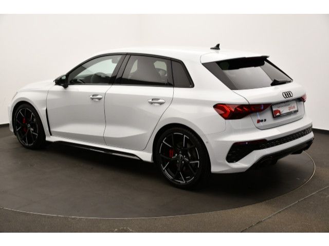 Audi RS3 - Bild 17
