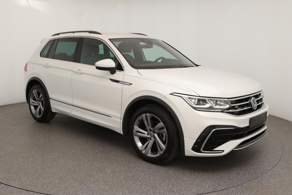 Volkswagen Tiguan R-Line 1.5 TSI 110kW 7-Gang DSG 4 Türen