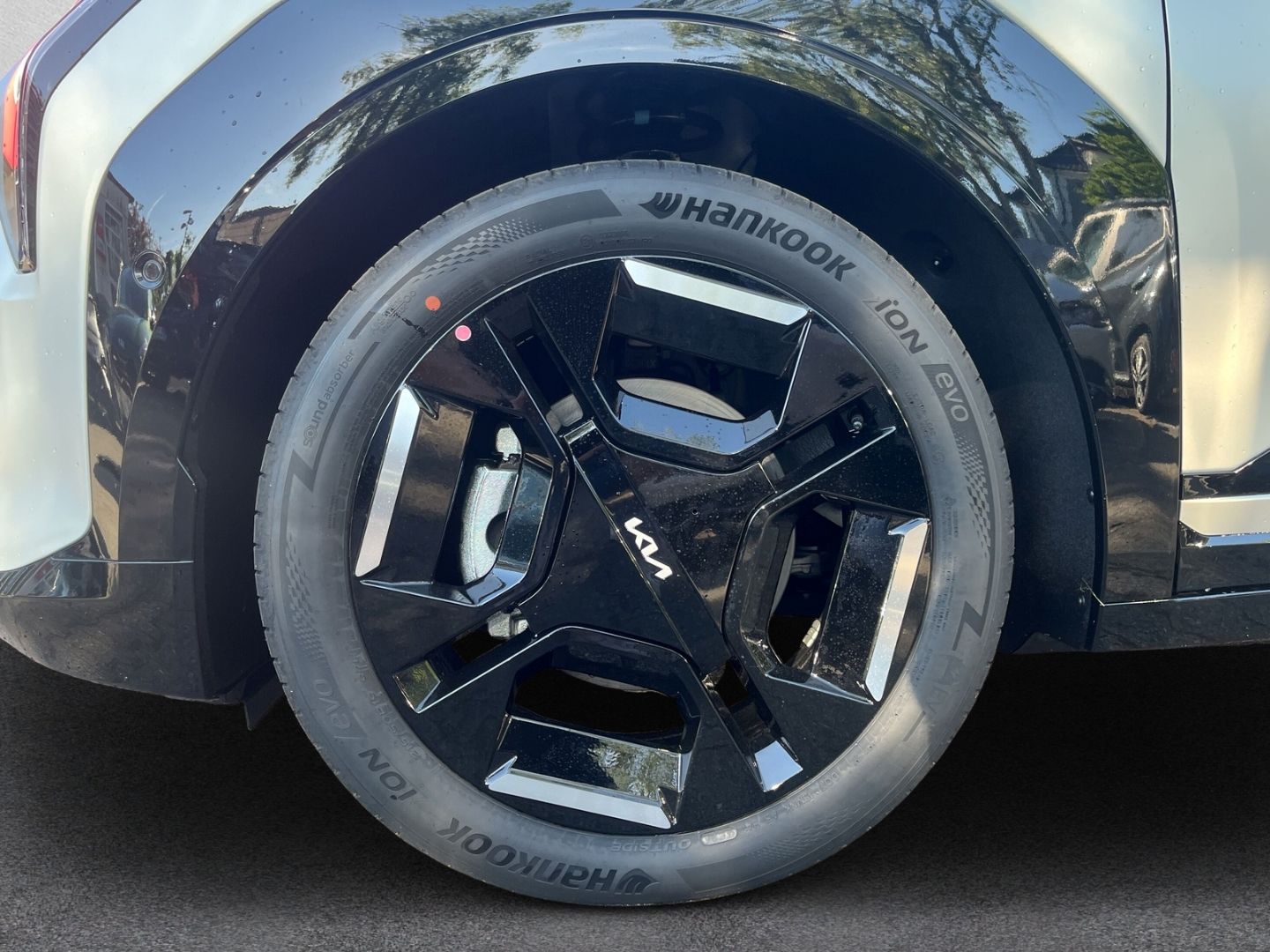 Fahrzeugabbildung Kia EV3 81.4 kWh GT-LINE*DRIVEWISE-PARK-PRO-PAKET*KO