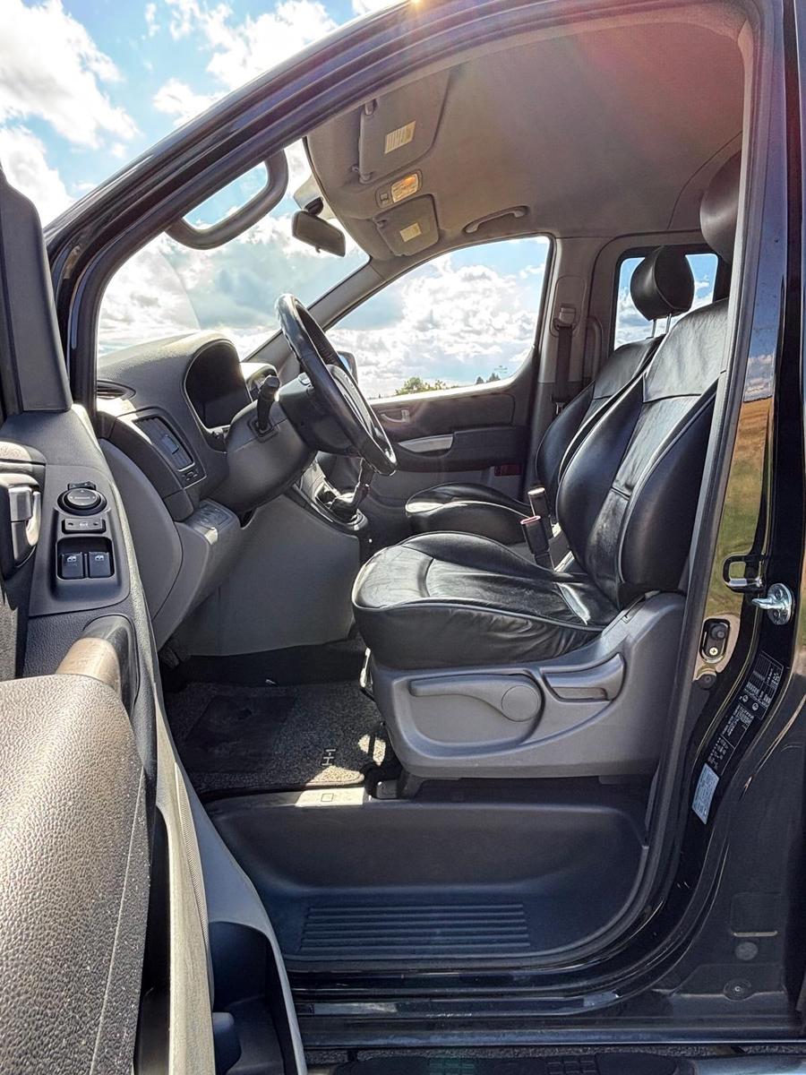 Hyundai NOTVERKAUF !!! H-1 TÜV NEU 9-Sitzer