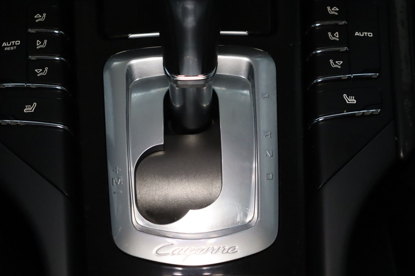 Fahrzeugabbildung Porsche Cayenne S 4.8l V8