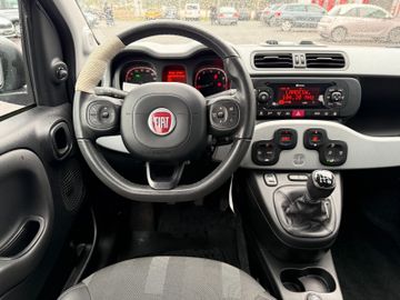 Fiat Panda  Cross+DAB+PDC+Klimaauto+27 Tkm!!!!!