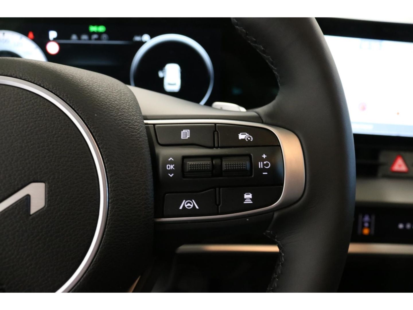 Fahrzeugabbildung Kia Sportage Spirit 1.6 T-GDI MHEV 360°Kamera Navi