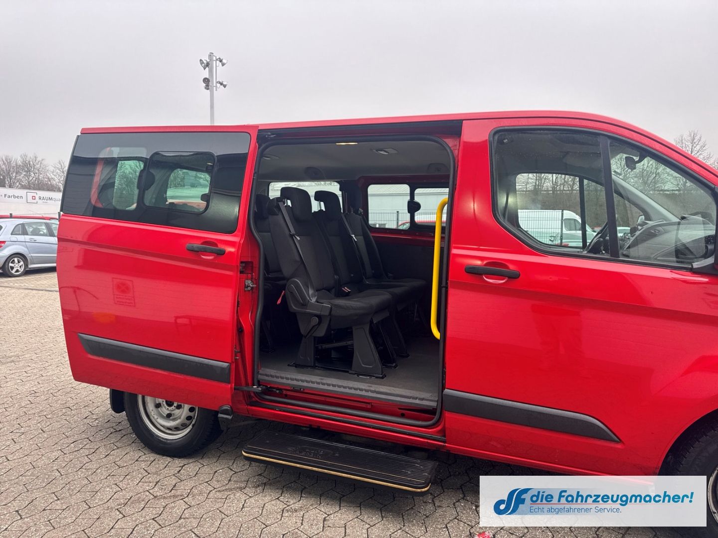 Fahrzeugabbildung Ford Transit Custom Tourneo 300 L1 *2208