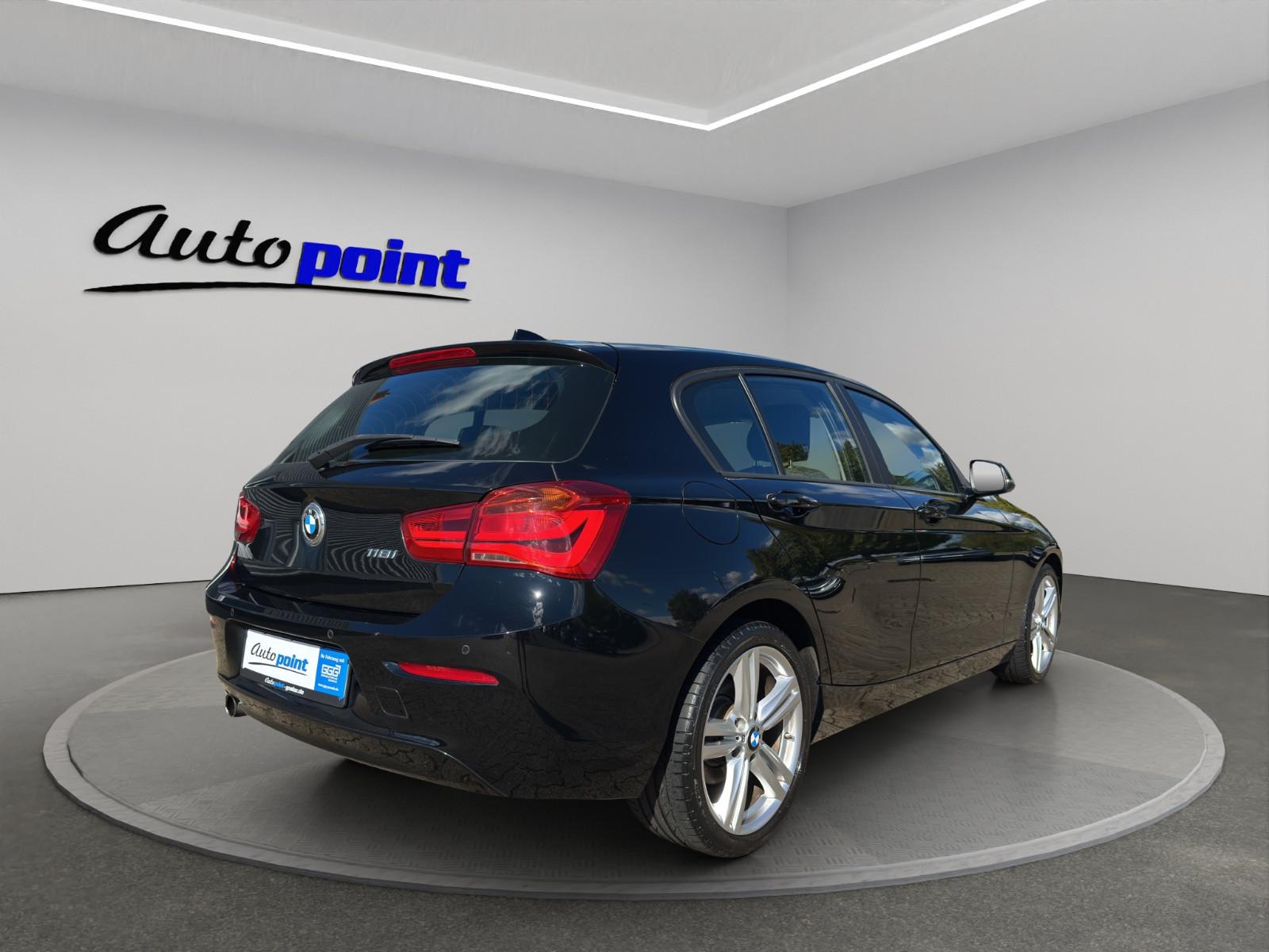BMW 118i Limousine  Advantage 17 " M Felgen