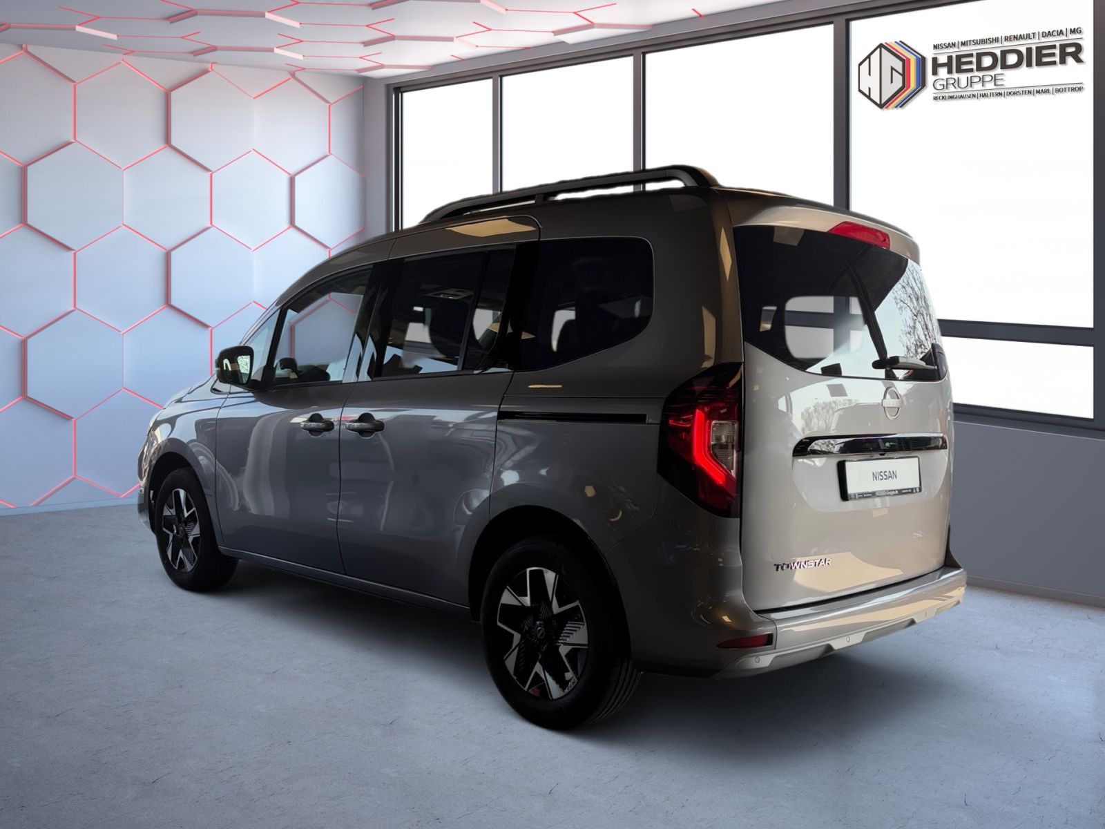 Fahrzeugabbildung Nissan Townstar DIG-T 130 L1 Tekna AUTOMATIK*NAVI*SHZ*K
