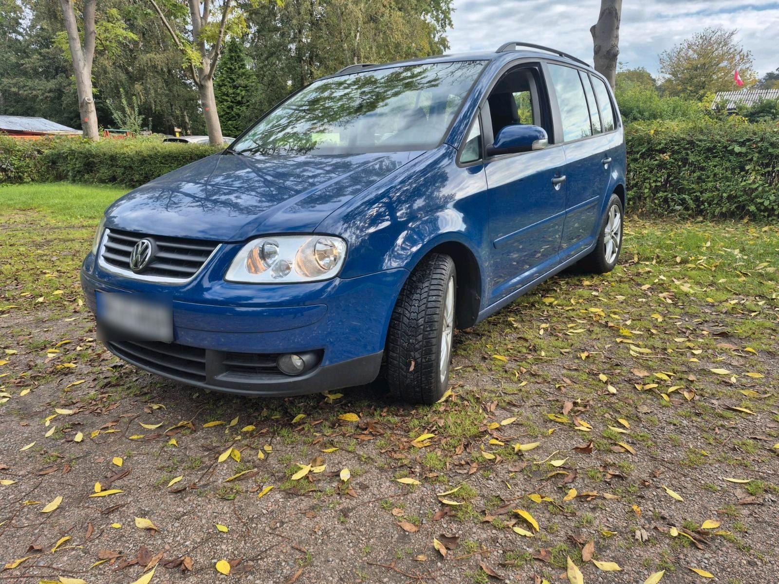 Volkswagen Touran 2006 — interior