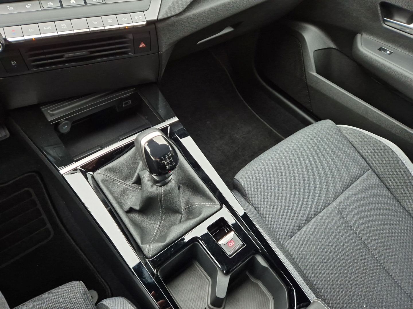 Opel Astra - Bild 19