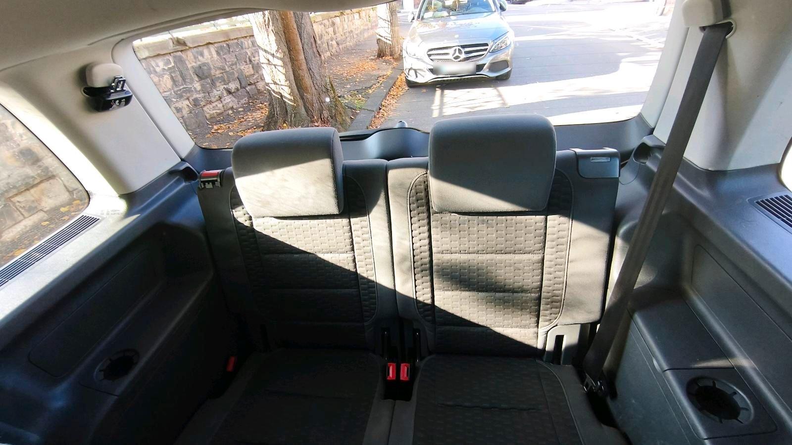 Volkswagen Touran 2008 — photo 6