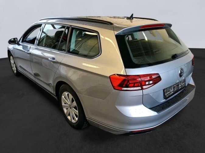 Volkswagen Passat Variant - Bild 3