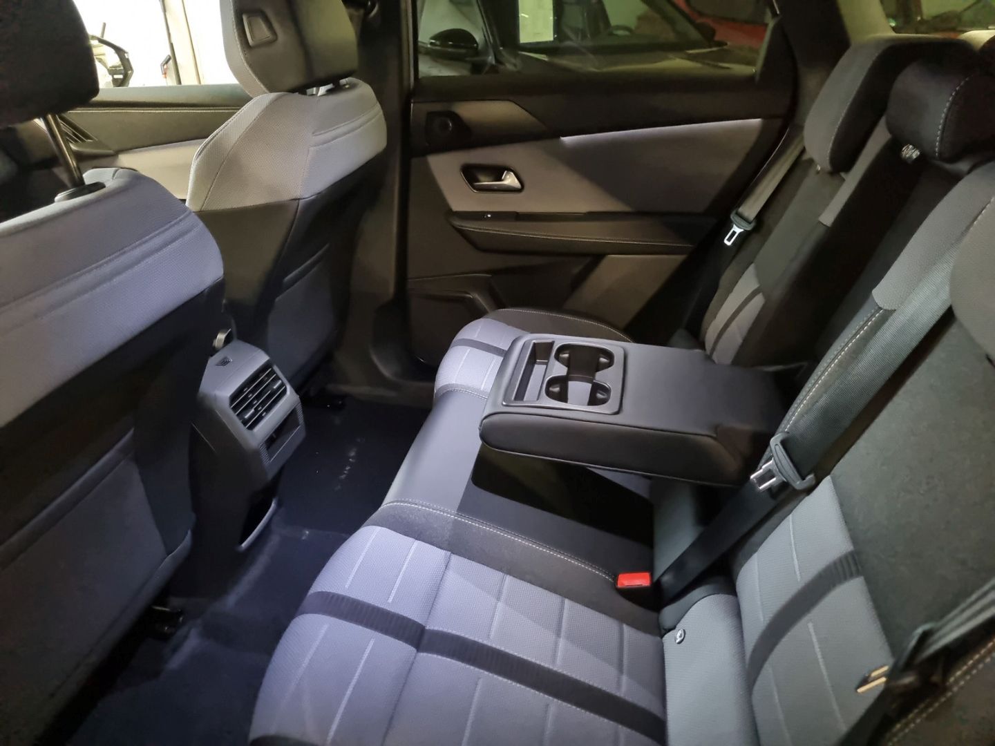 Opel Grandland (X) - Bild 22