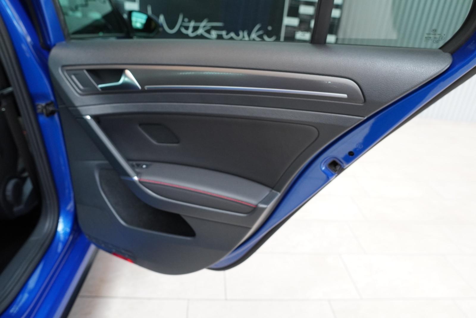 Volkswagen Golf VII Lim. *GTI Performance*ACC*AHK*DigitalCo