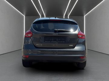 Ford Focus - 7