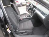 Volkswagen Passat 2.0 TDI *NAVI+Euro 6* - Volkswagen Passat: Schwarz, Kombi