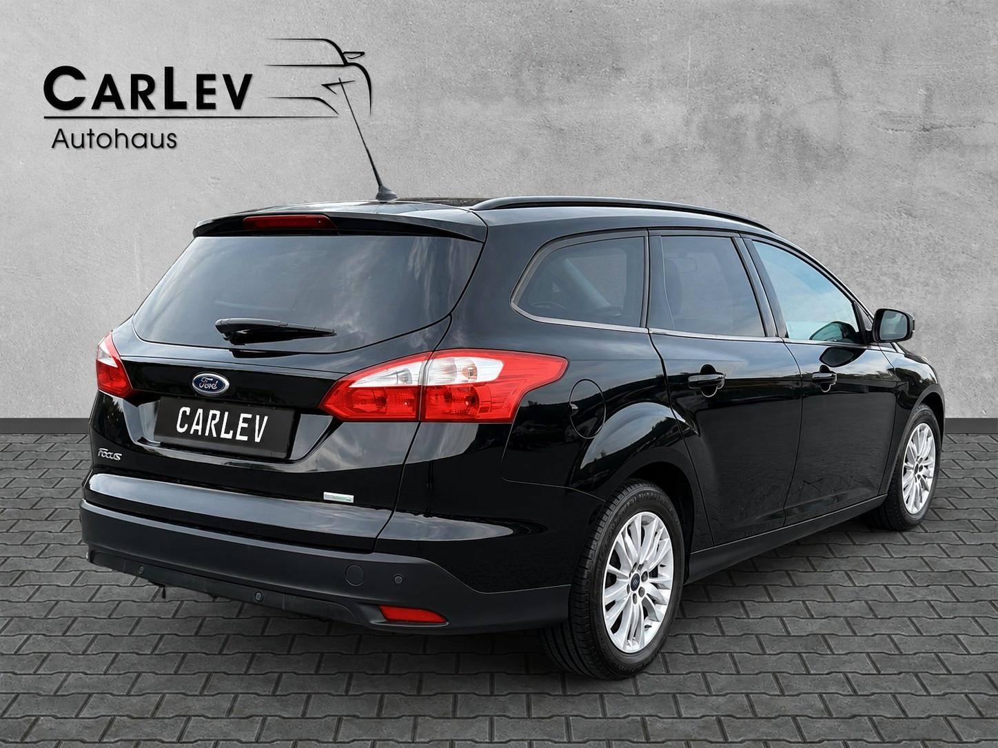Ford Focus 2013 — photo 7
