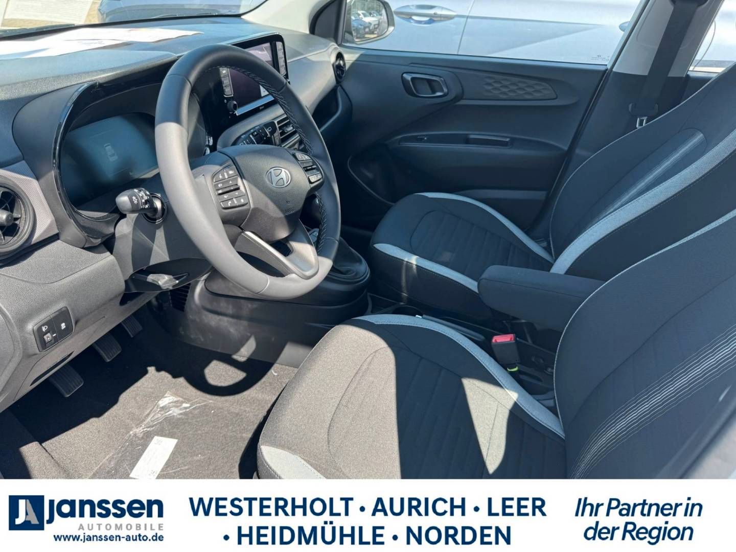 Fahrzeugabbildung Hyundai i10 Trend/ PDC hinten/Rückfahrkamera/Navi/Sitzhe