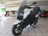 Yamaha X-Max 125 - YAMAHA ROLLER 125 X MAX