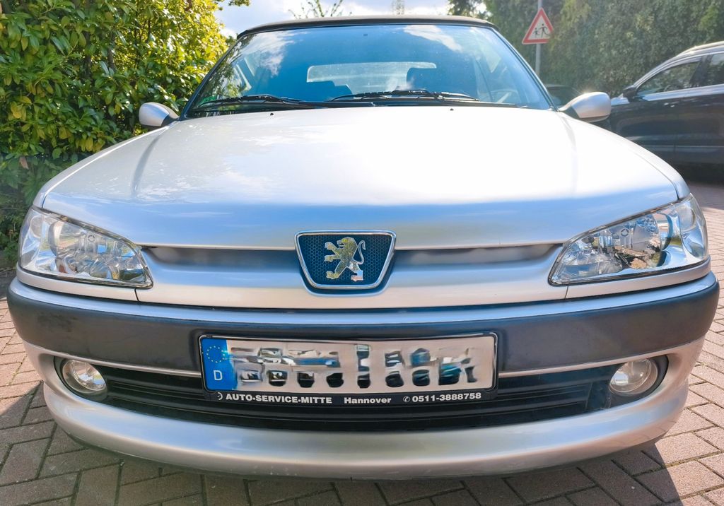 Peugeot 306