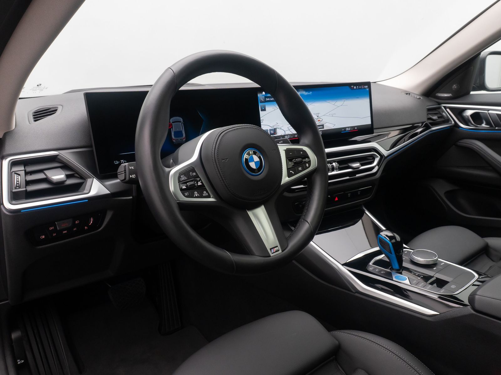 Fahrzeugabbildung BMW i4 eD35 Gran Coupe Glasdach HUD Komfort 360&deg;H/K