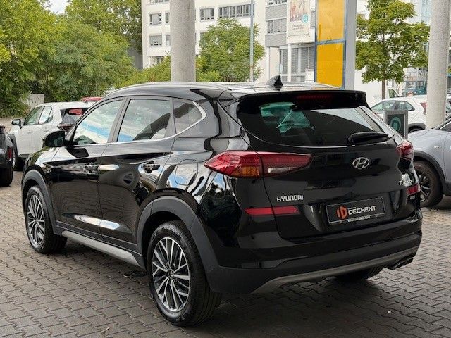 Fahrzeugabbildung Hyundai Tucson Advantage 177PS Allrad/Krell/Navi/Kamera!