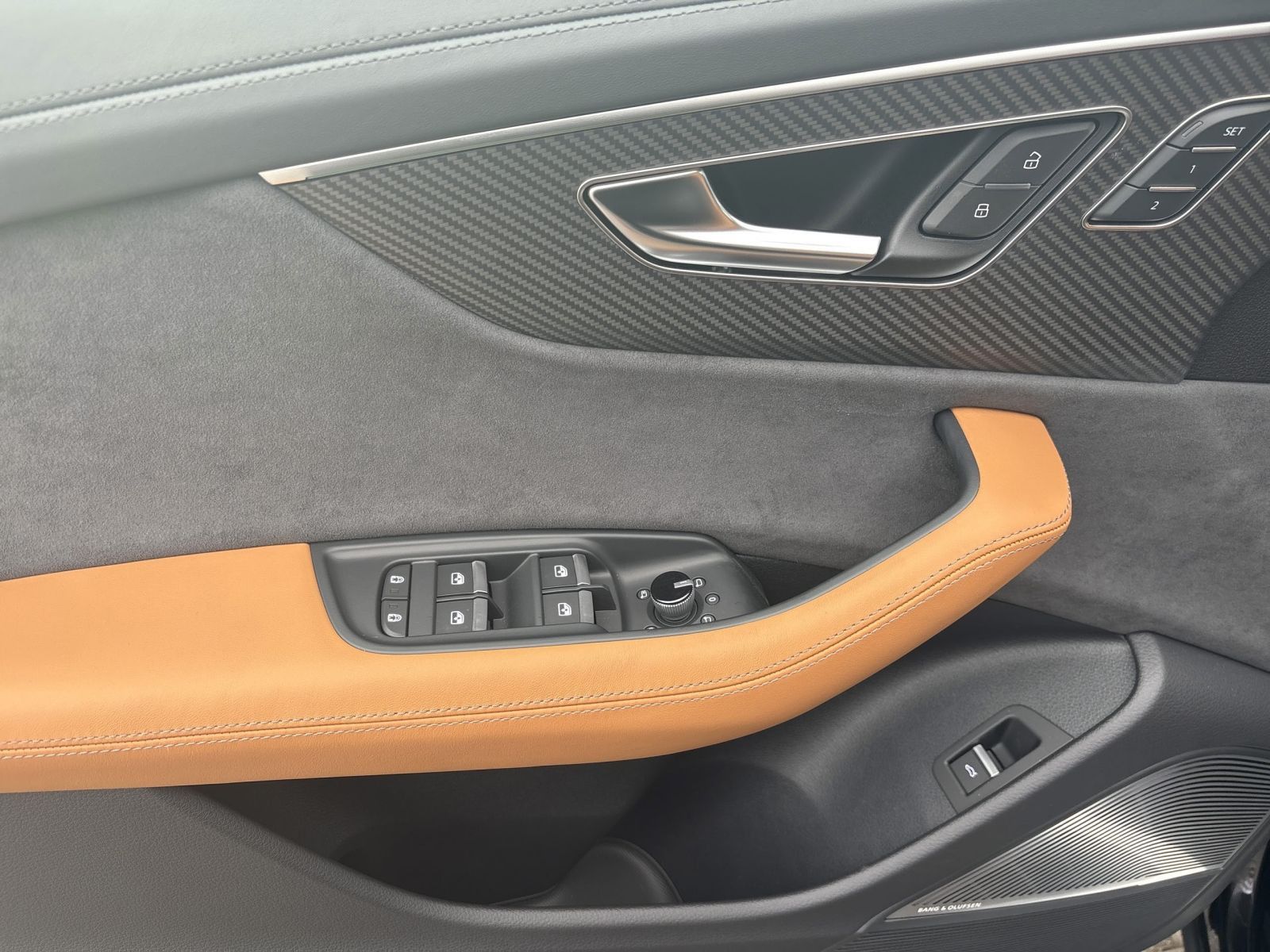 Audi RSQ8 - Bild 10