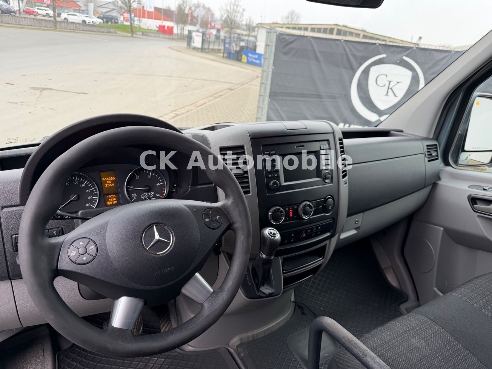 Fahrzeugabbildung Mercedes-Benz Sprinter II Kasten 316 CDI Autom./Navi/Bi-Xenon