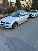 BMW 320i Touring M-Paket ab Werk - BMW 320 aus 2006: Kombi, 320i