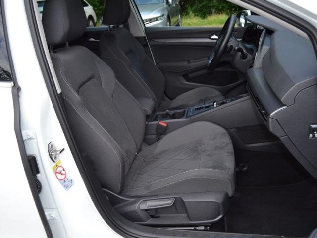 Golf VIII Variant 2.0 TDI 150 PS DSG Style LED-P