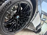 BMW M4 Competition M xDrive M Sport HUD H/K - BMW M4 mit Benzin-Antrieb: Automatik