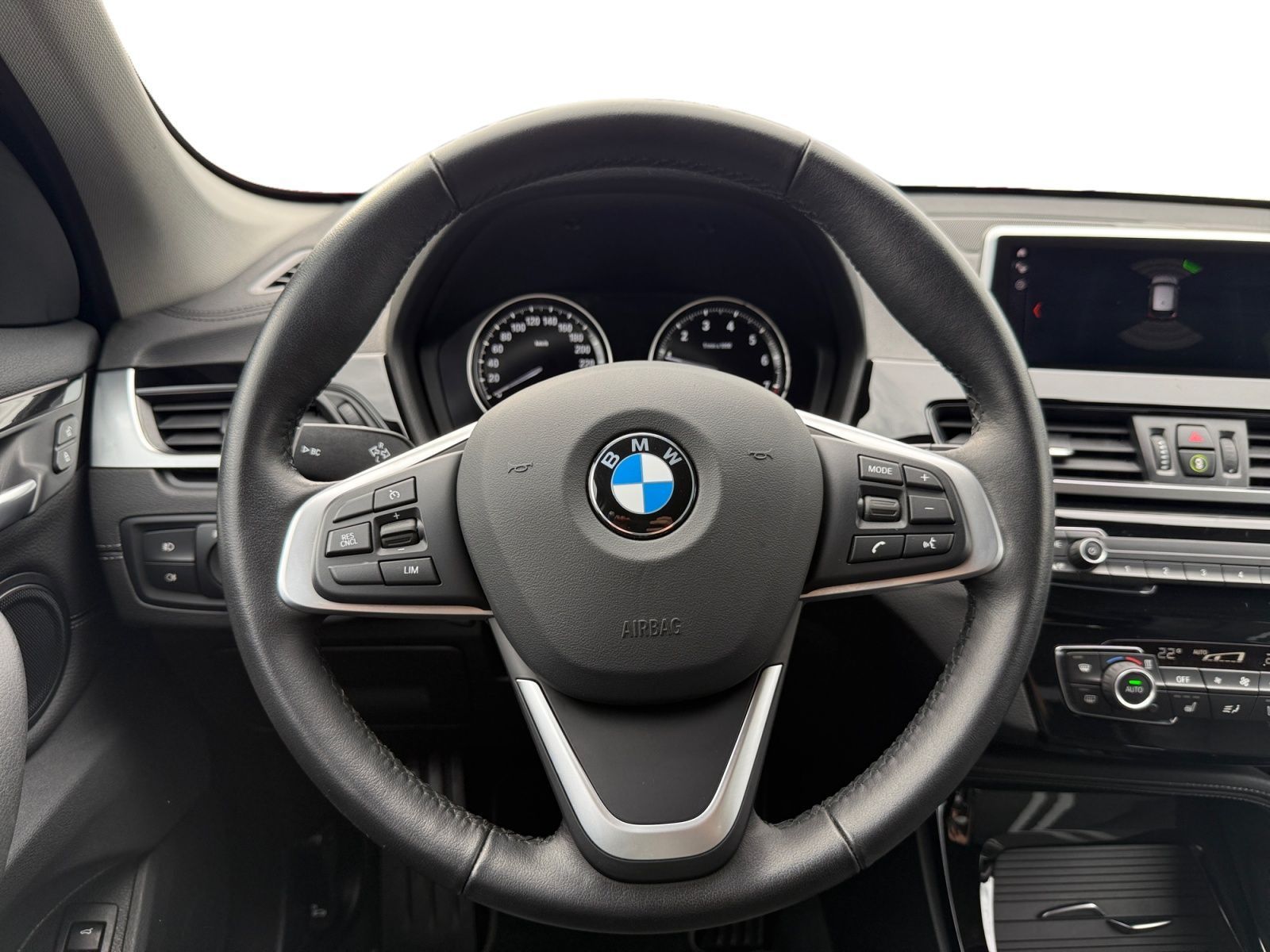 Fahrzeugabbildung BMW X1 sDrive18i Sport Line AMB DAB 1.HD