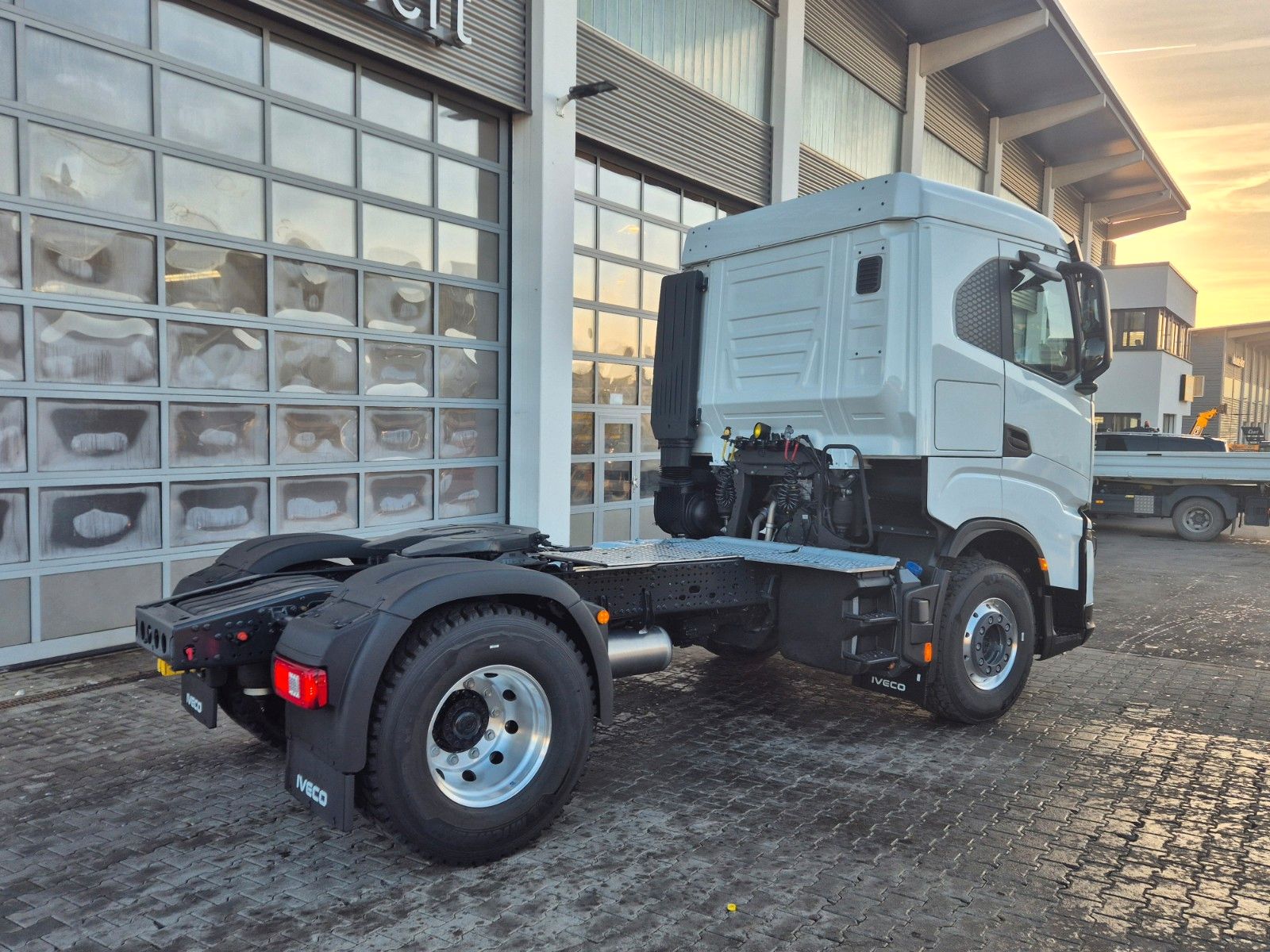 Fahrzeugabbildung Iveco AS440X50T/P ON+, Intarder, Alu-Felgen