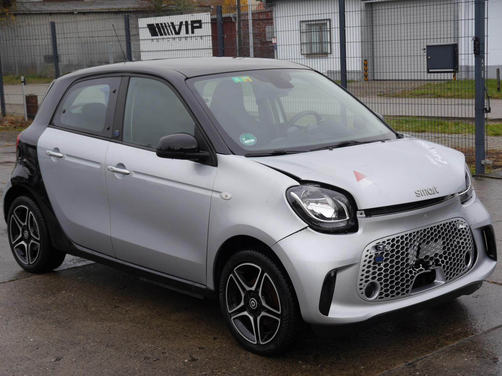 Smart ForFour forfour electric drive / EQ Panorama