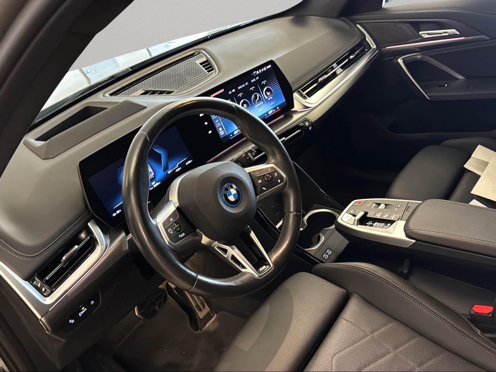 BMW iX1 xDrive30 M Sport AHK Driv.Assist+ Head-Up foto 5