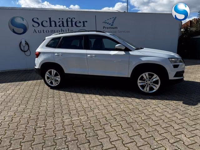 Skoda Karoq 1.5 TSI DSG STYLE AHK ACC EL. KLAPPE ME...