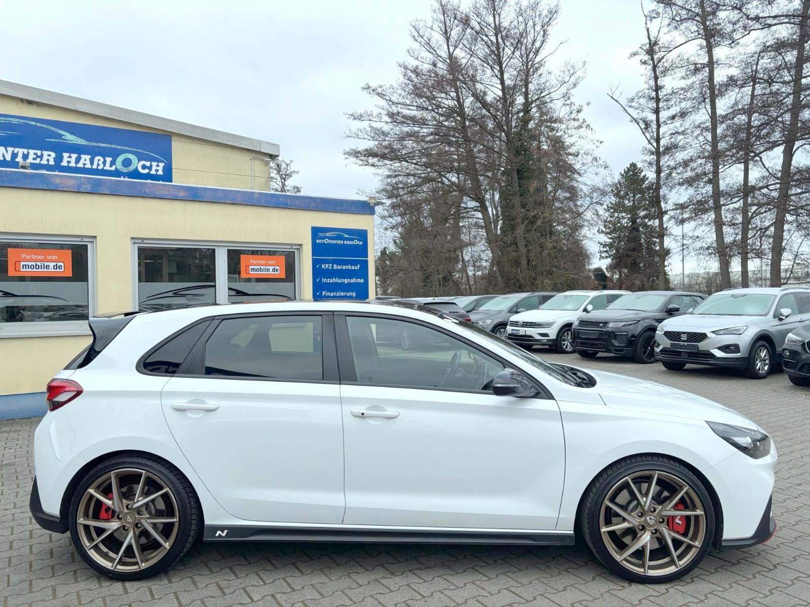Hyundai i30 N Performance*Pano*e.Sitze*LED*CAM*WinterP.*
