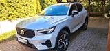 Volvo XC40 B4 Plus Dark (197 PS) | Garantie 2029 - gebrauchte Volvo XC40 aus dem Jahr 2024