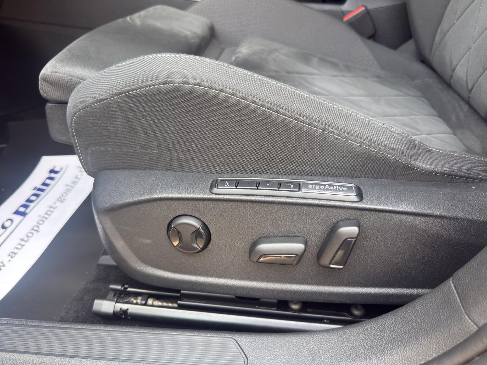 Volkswagen Golf VIII Lim. Style 1.5 eTSI NAVI APP AMBIENTE, миниатюра 22