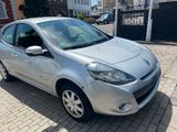 Renault Clio, TÜV bis 03/2027 - gebrauchte Renault Clio aus dem Jahr 2011