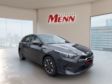 Kia Ceed 1.5T DCT7 Kamera PDC SHZ Klima CarPlay