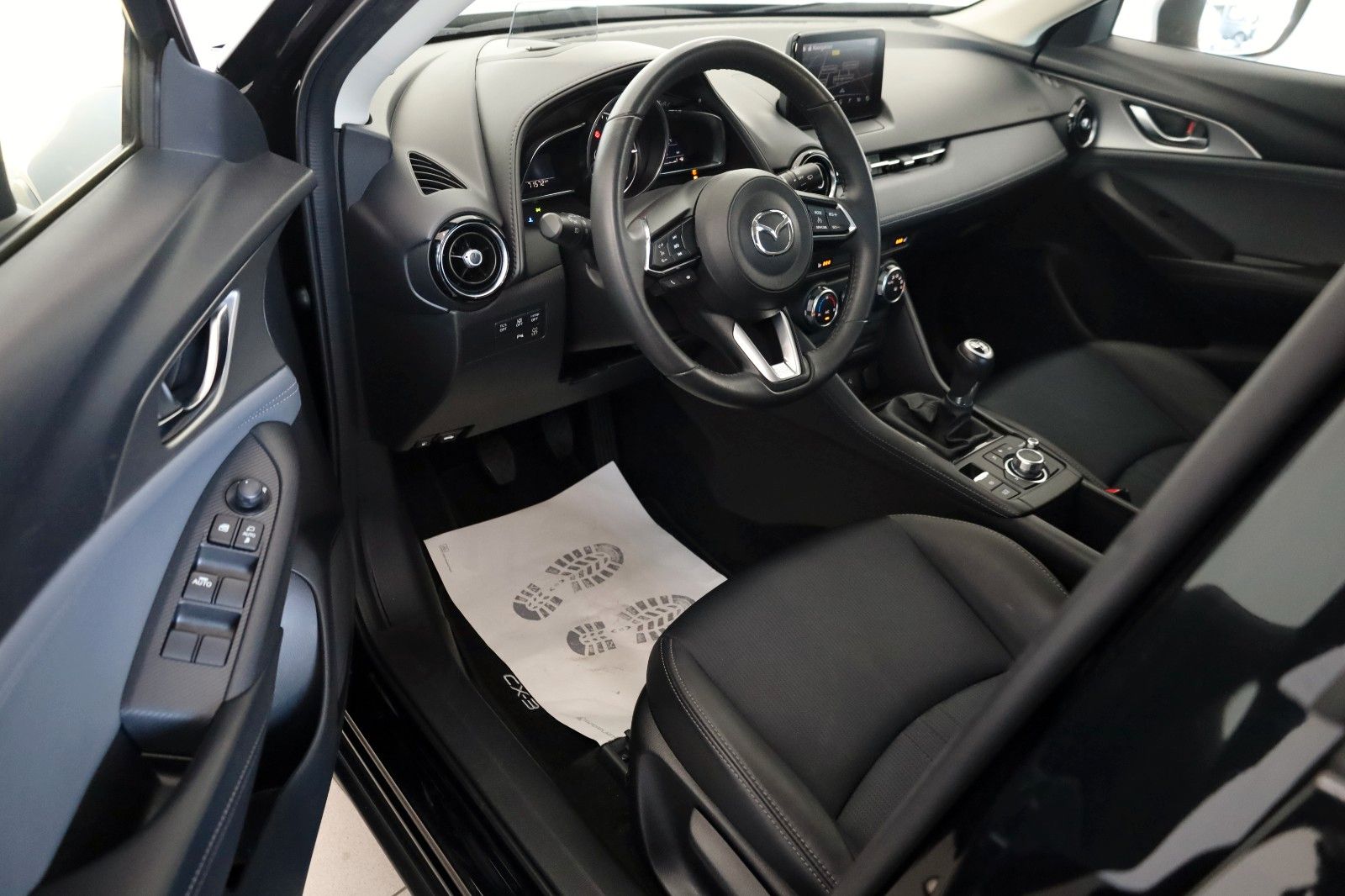 Fahrzeugabbildung Mazda CX-3 Sports-Line AWD TLeder,Navi,LED,Kamera,SH