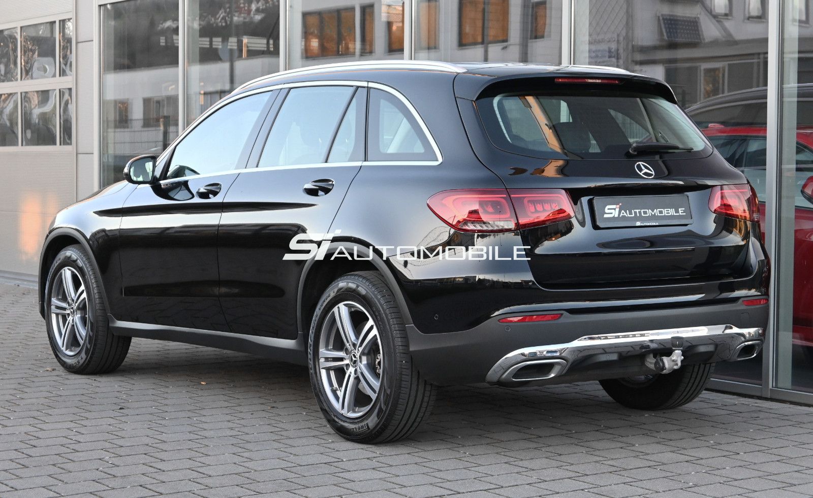 Fahrzeugabbildung Mercedes-Benz GLC 300 4MAT. °AHK°AMG INTERIEUR°SOUND°KAMERA°