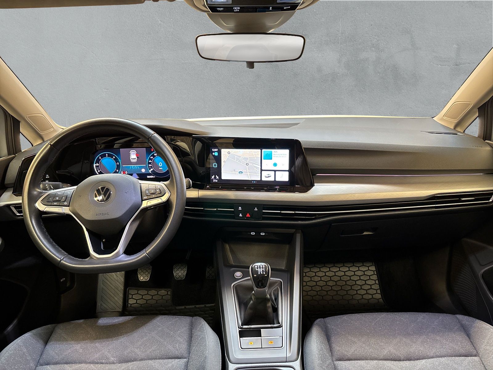 Fahrzeugabbildung Volkswagen Golf Variant Life 2.0 TDI App-Connect LED-Plus