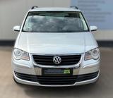 Volkswagen Touran 1.6 Trendline Klima Nav Tempomat 7-Sitzer - Volkswagen Touran aus 2007: Trendline
